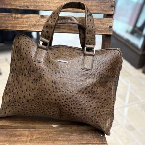 مجلسی زنانه برند کارو  جنس شترمرغی